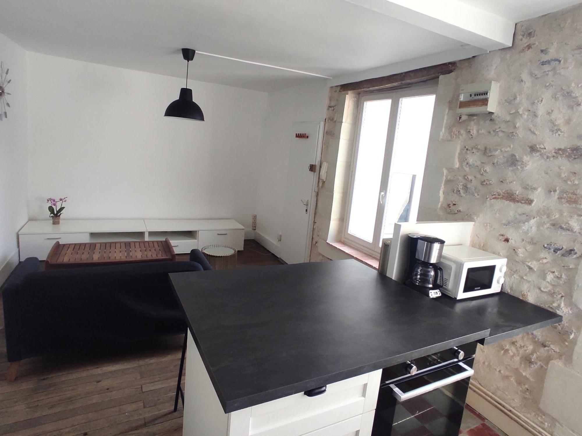 Centre St Eloi Giraudeau - Entier 2 *